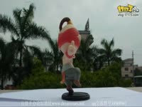 <em>JoKer解说</em>:与皇族UZI双飞 <em>女警</em>努努下路逆风翻